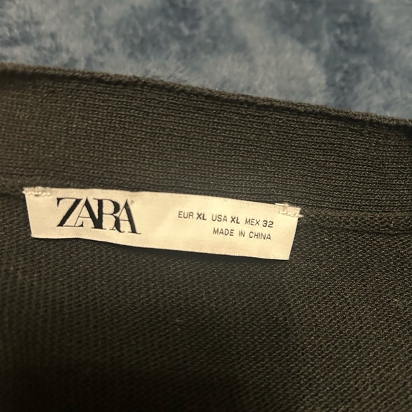 Zara Women’s Black Cardigan Sweater - Picture 3 of 7